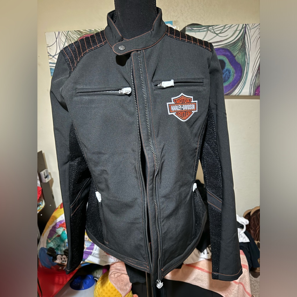 You Were Tag Harley Davidson Moto Jacket Looks Very Feminine On.